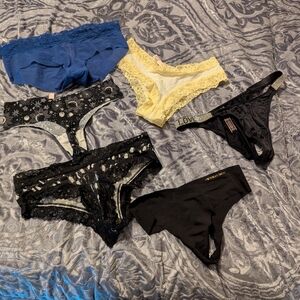 Victoria's Secret Mixed Lace & Seamless Panty Set in Black, Blue & Yellow